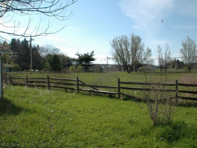 9730 Kile Road Chardon, OH 44024 - Photo 4 of 7