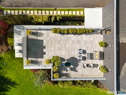 $3,950,000 | 5 Marc Lane, Westport, CT 06880