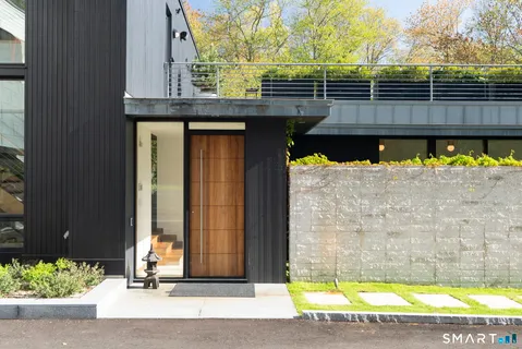 $3,950,000 | 5 Marc Lane, Westport, CT 06880