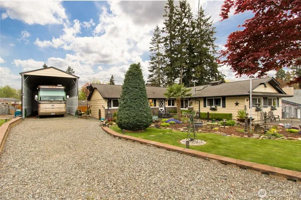 $699,950 | 26117 Southeast 425th Street, Enumclaw, WA 98022