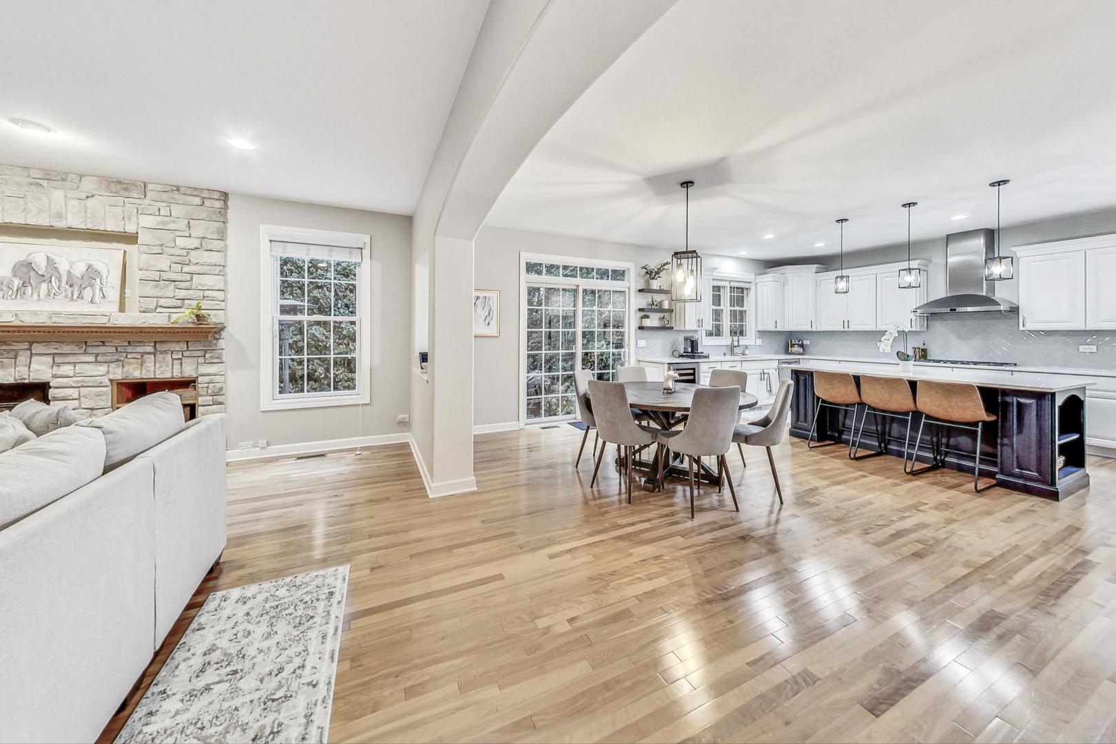 2680 Summit Drive Glenview, IL 60025 - Photo 22 of 70