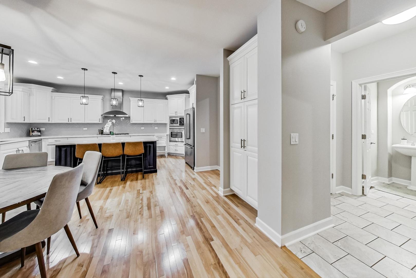 2680 Summit Drive Glenview, IL 60025 - Photo 23 of 70