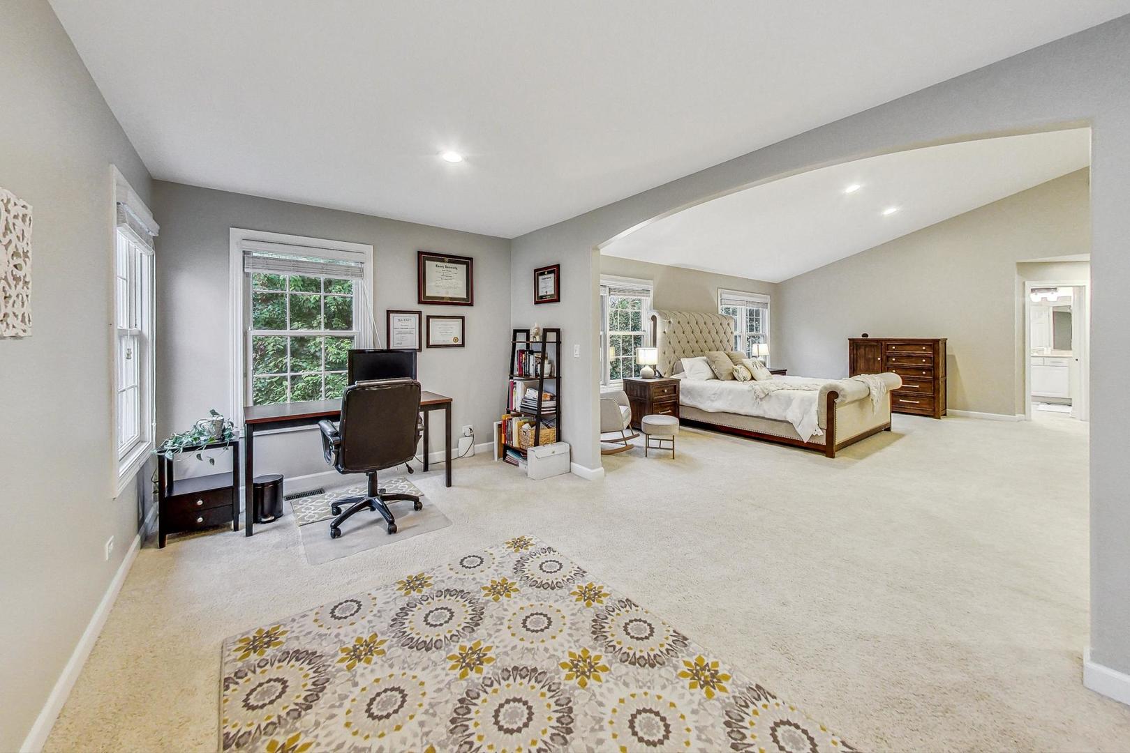 2680 Summit Drive Glenview, IL 60025 - Photo 29 of 70 a view of a livingroom with workspace and a window