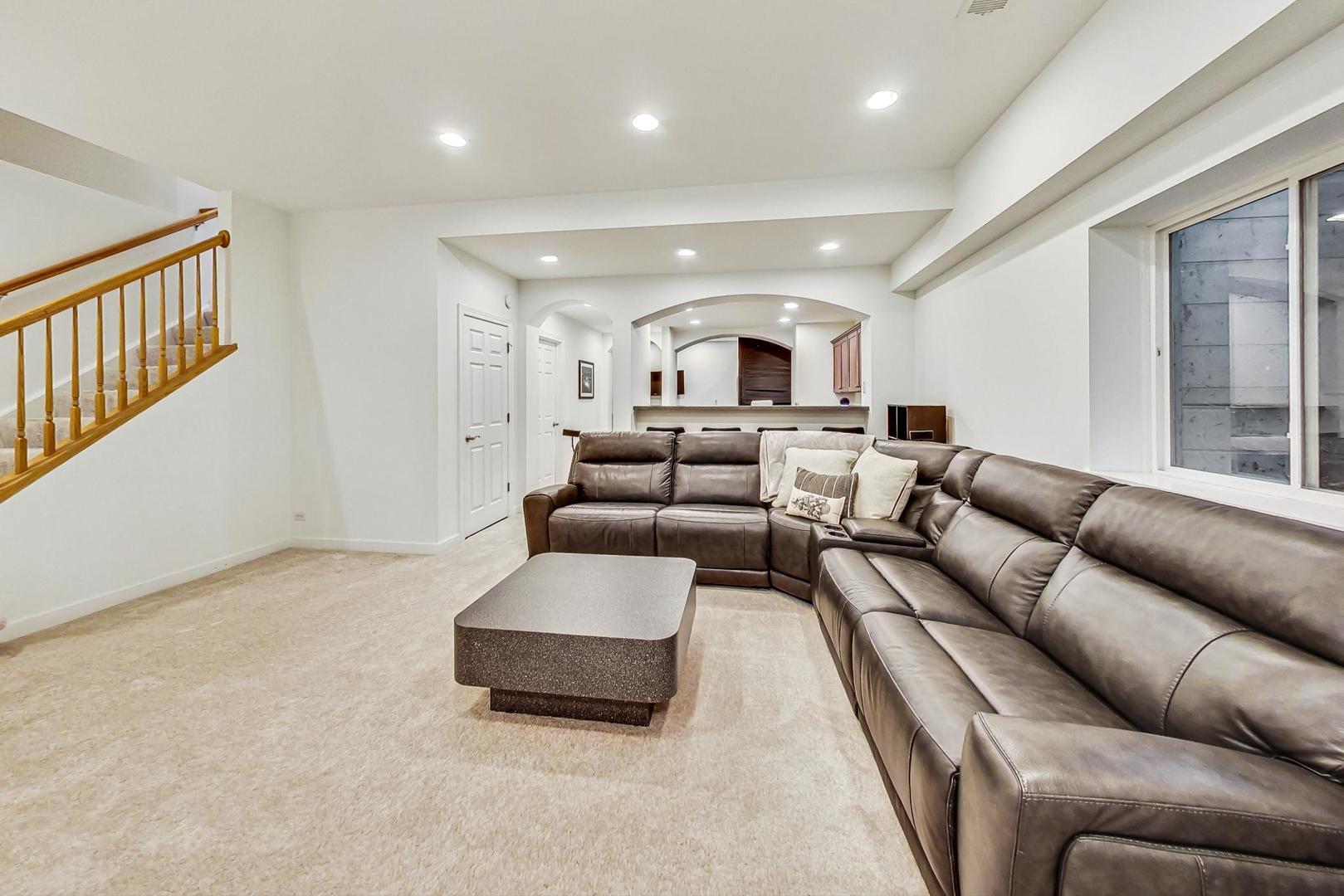 2680 Summit Drive Glenview, IL 60025 - Photo 46 of 70