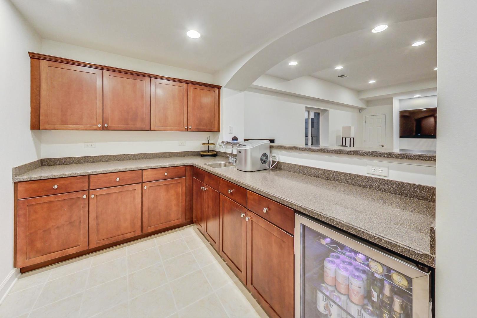 2680 Summit Drive Glenview, IL 60025 - Photo 50 of 70