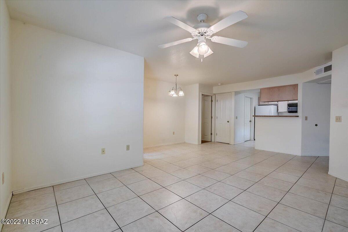 5751 North Kolb Road, Unit 8203 Tucson, AZ 85750 - Photo 8 of 31