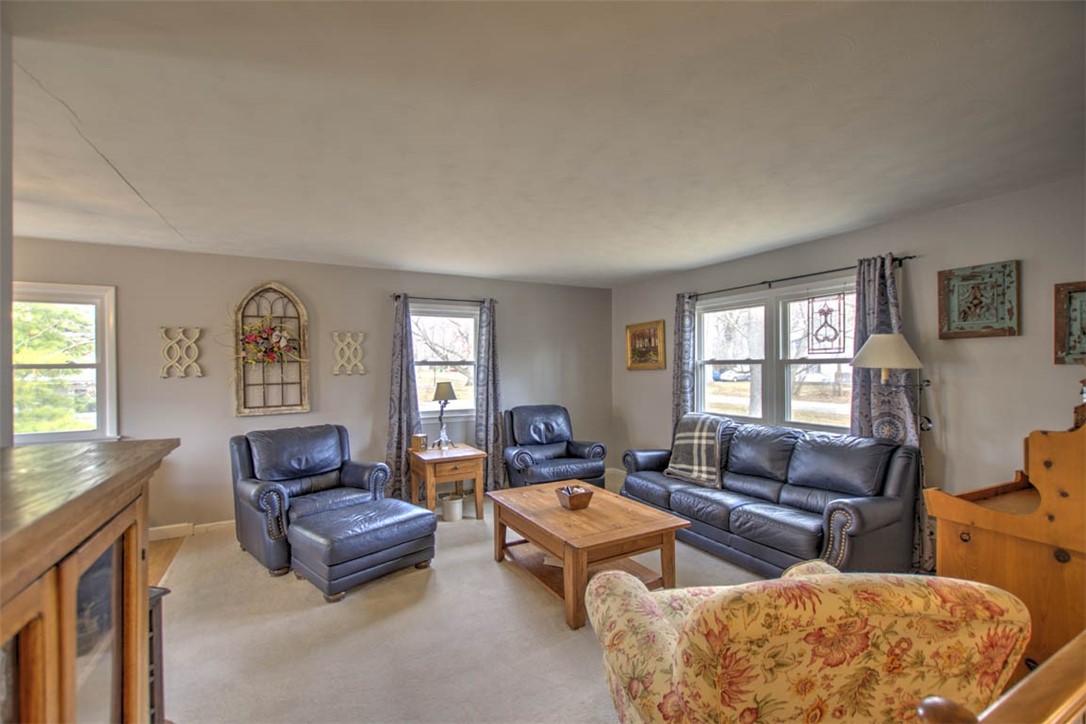 2825 North Fairview Avenue Decatur, IL 62526 - Photo 8 of 30 Gallery Image 8
