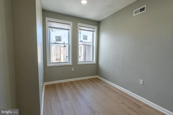 $2,500 | 1730 South 20th Street, Philadelphia, PA 19145