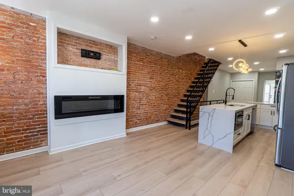 $2,500 | 1730 South 20th Street, Philadelphia, PA 19145