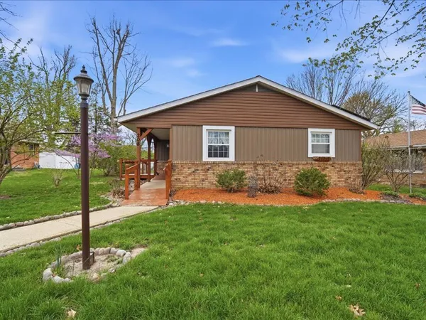 $210,000 | 208 Madison Street, Hopedale, IL 61747