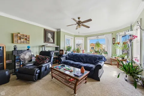 $680,000 | 6710 North Artesian Avenue, Chicago, IL 60645