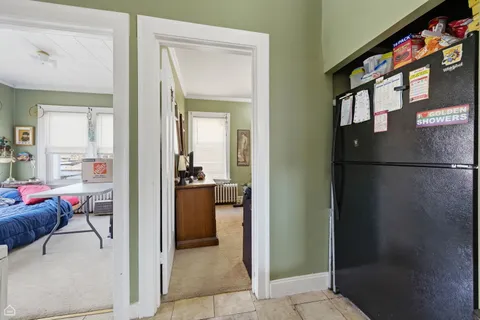 $680,000 | 6710 North Artesian Avenue, Chicago, IL 60645