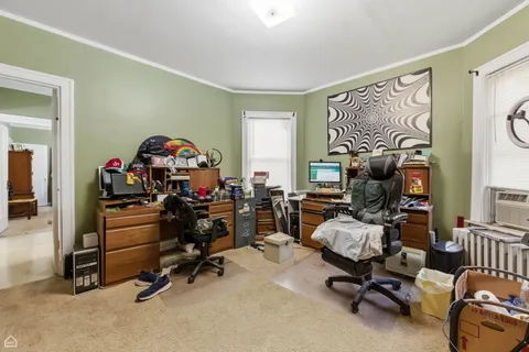 $680,000 | 6710 North Artesian Avenue, Chicago, IL 60645