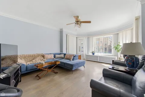 $680,000 | 6710 North Artesian Avenue, Chicago, IL 60645