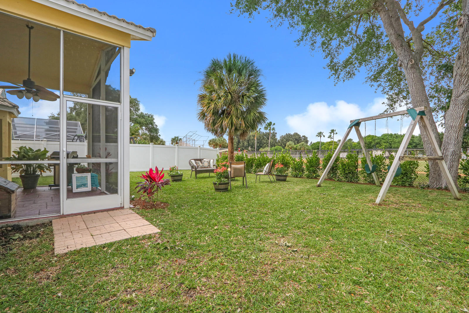 155 Spoonbill Court Jupiter, FL 33458 - Photo 14 of 15 19_Image_19_of_20_mls