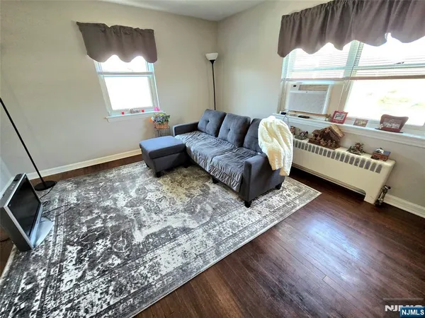 $269,900 | 479 Maple Hill Drive, Unit 42, Hackensack, NJ 07601