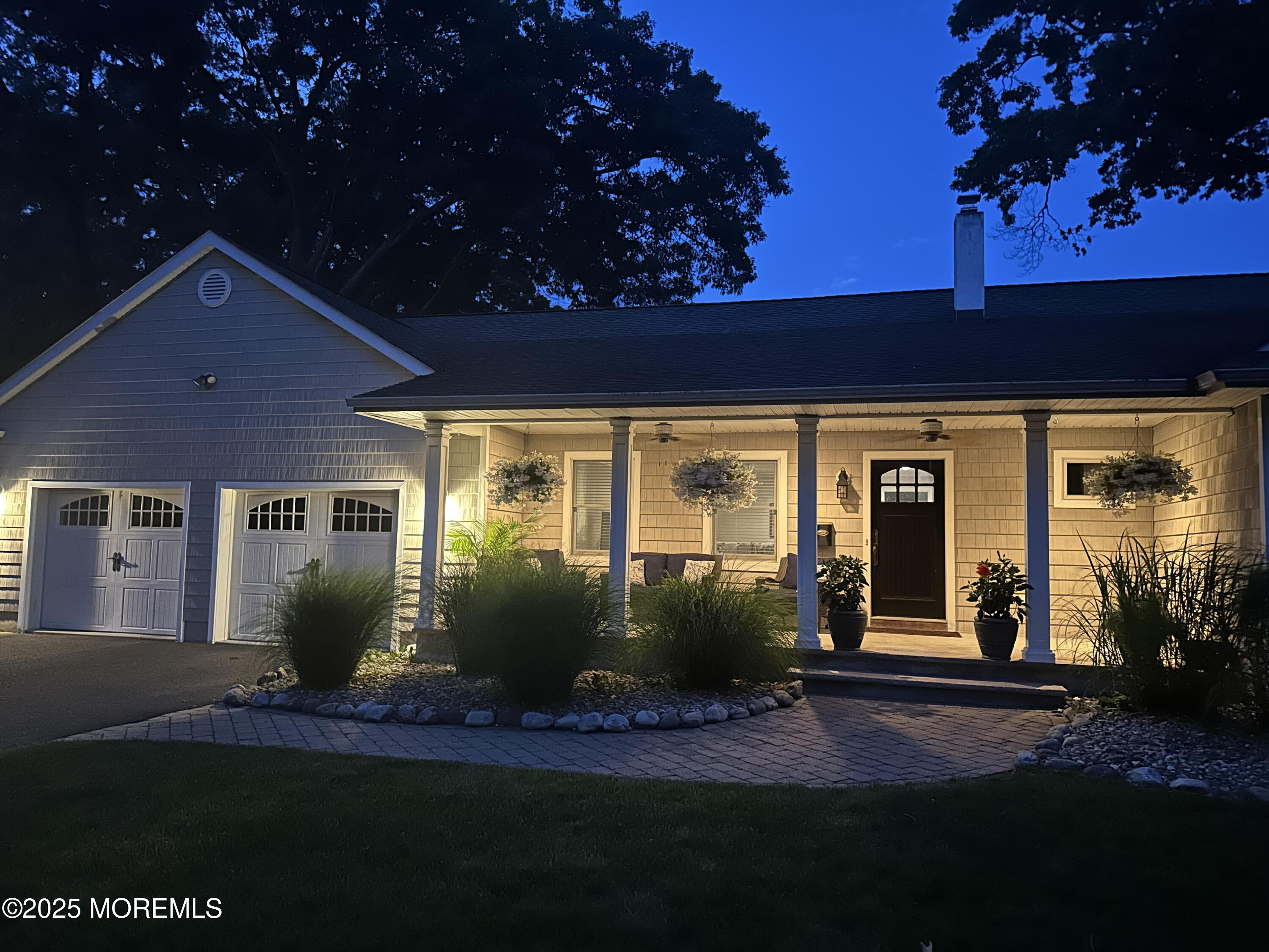 191 Cliftwood Road Oakhurst, NJ 07755 - Photo 1 of 15 porch 2 (1)
