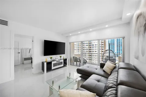 $480,000 | 1985 South Ocean Drive, Unit 10B, Hallandale Beach, FL 33009