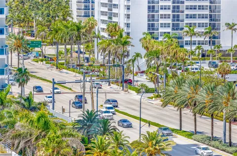 $480,000 | 1985 South Ocean Drive, Unit 10B, Hallandale Beach, FL 33009