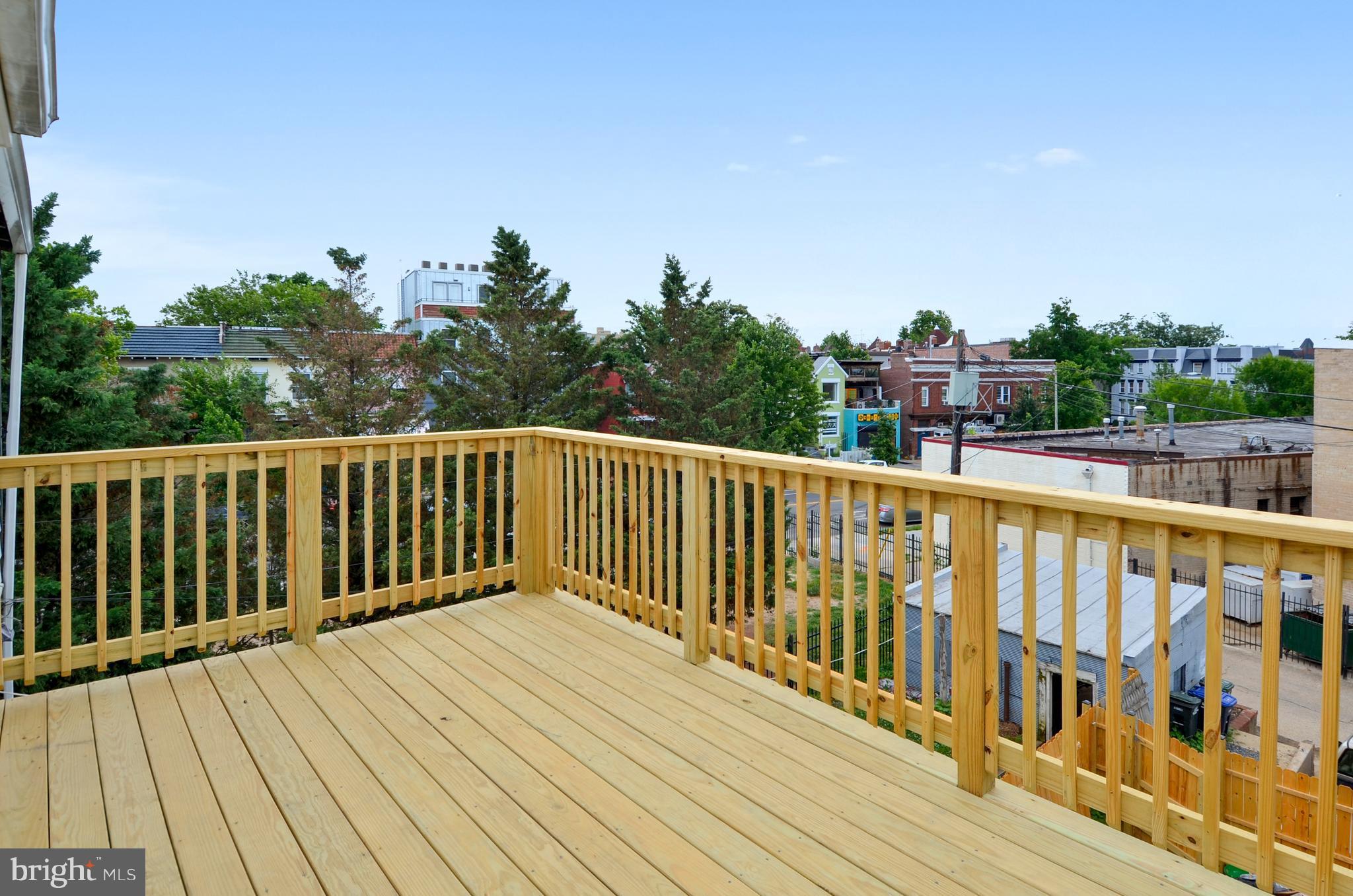 1110 Park Road Northwest Washington, DC 20010 - Photo 22 of 27 Deck off MBR