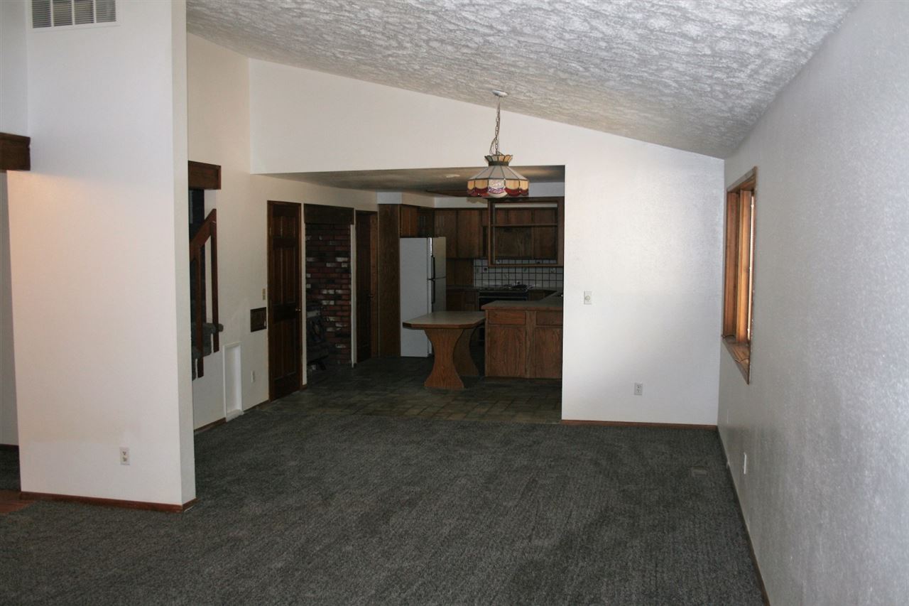 4133 Norris Road Springdale, WA 99173 - Photo 4 of 20