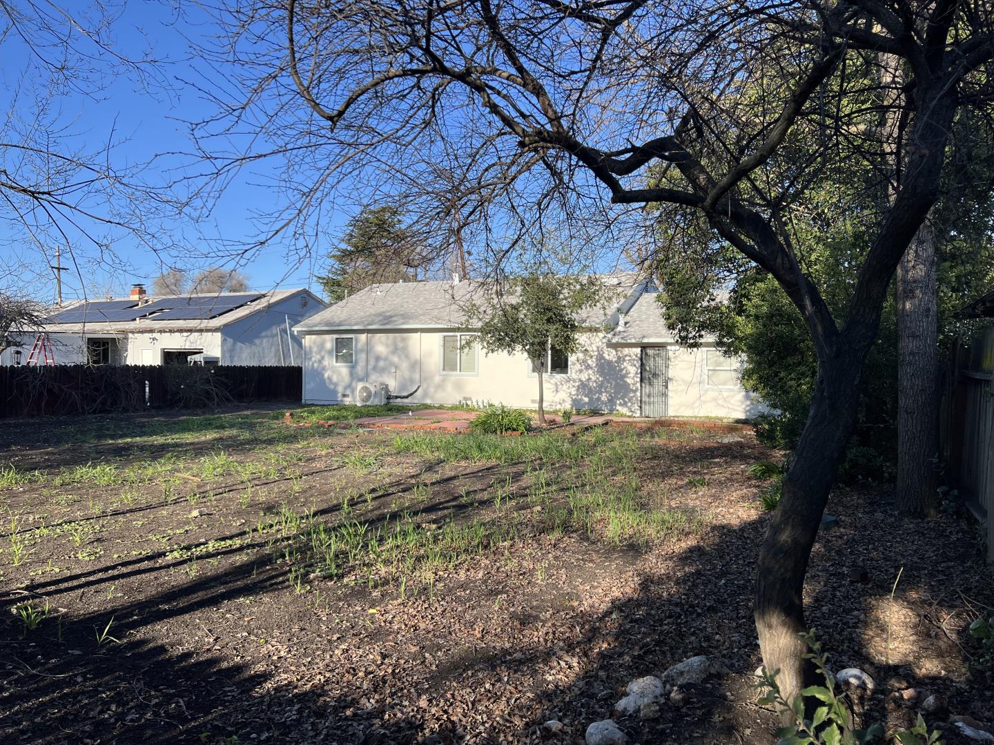 1311 Lexington Road Concord, CA 94520 - Photo 24 of 25 a view of a yard with wooden fence