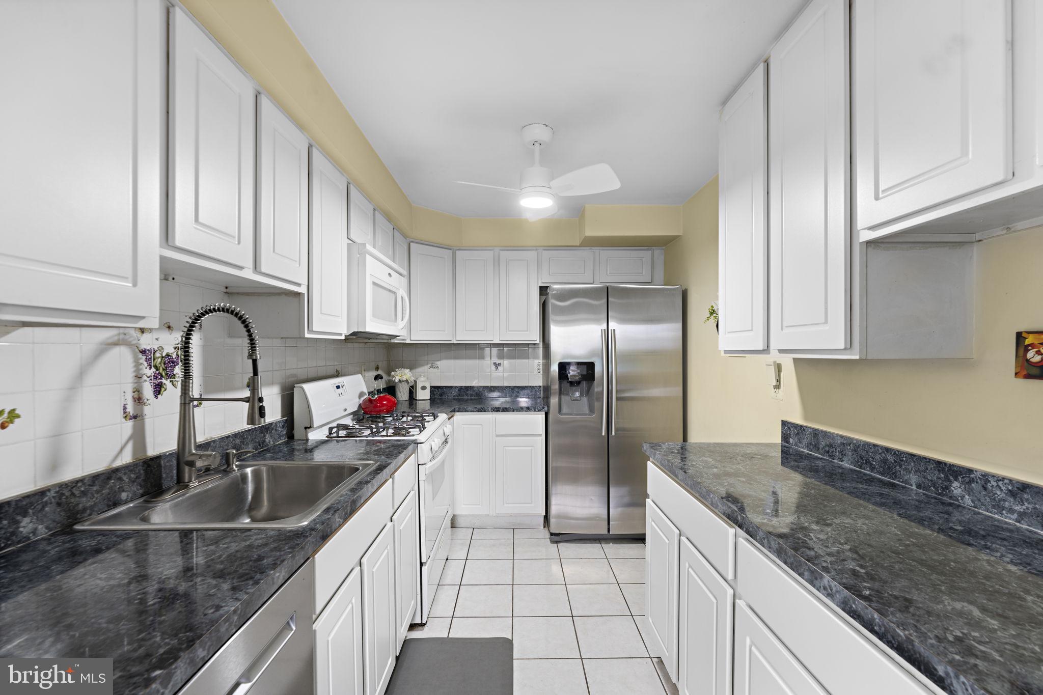 5111 8th Road South, Unit 111 Arlington, VA 22204 - Photo 8 of 42 Gallery Image 8