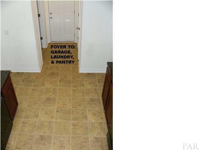 7976 Promise Creek Road, Unit 8D Navarre, FL 32566 - Photo 11 of 21 Gallery Image 11