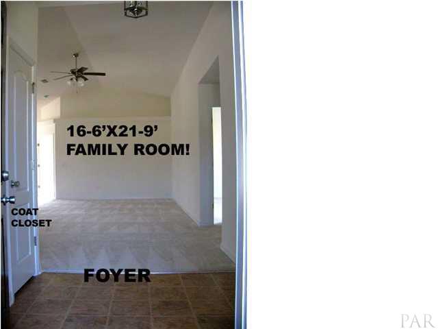 7976 Promise Creek Road, Unit 8D Navarre, FL 32566 - Photo 4 of 21 Gallery Image 4