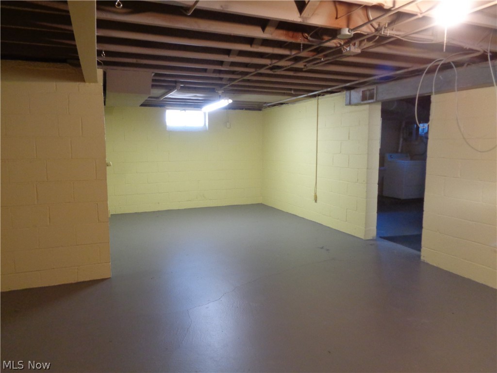 6283 State Road Cleveland, OH 44134 - Photo 21 of 27