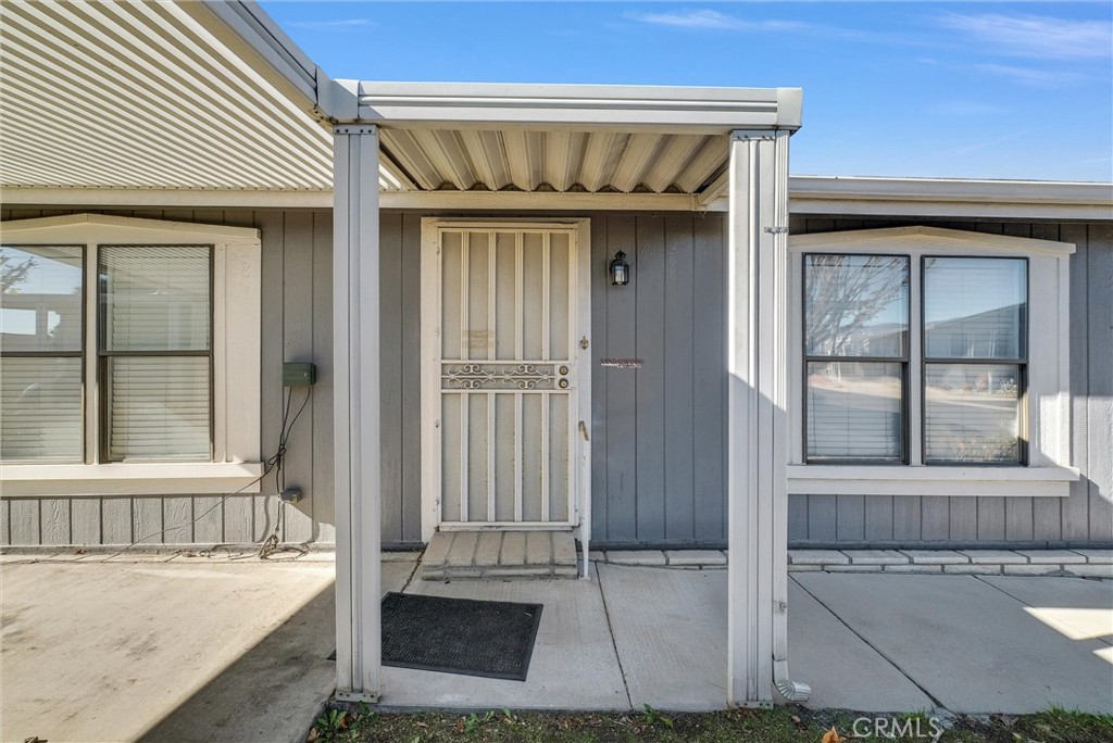 1010 Terrace Road, Unit 17 San Bernardino, CA 92410 - Photo 4 of 40