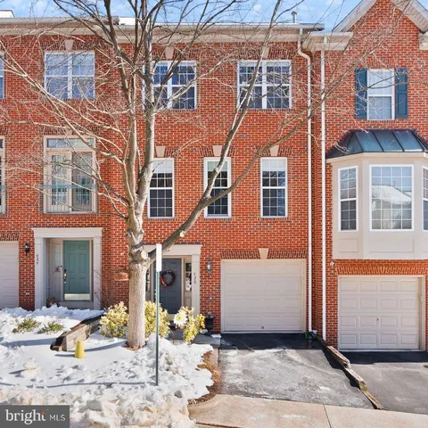 $735,000 | 426 Stanton Place, Alexandria, VA 22304