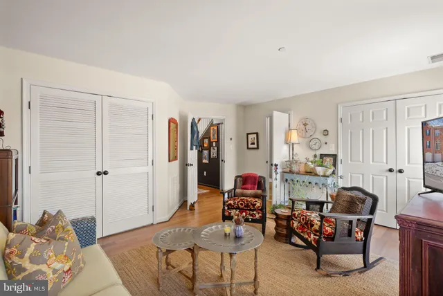 $735,000 | 426 Stanton Place, Alexandria, VA 22304