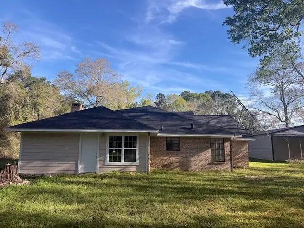 $369,999 | 167 County Road 3665 West, Splendora, TX 77372