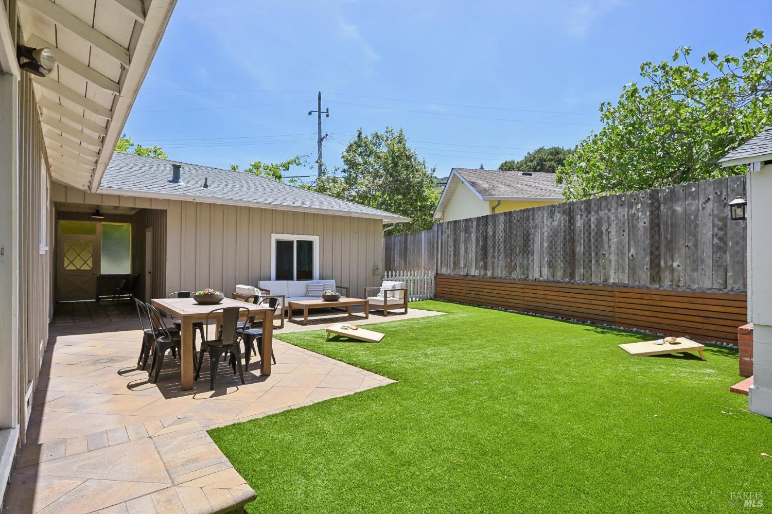 271 Irwin Street San Rafael, CA 94901 - Photo 38 of 43
