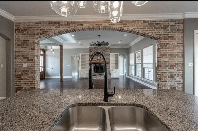 $609,000 | 1309 Anna Lane, Alexandria, LA 71303