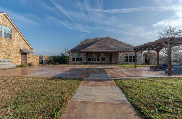 $609,000 | 1309 Anna Lane, Alexandria, LA 71303