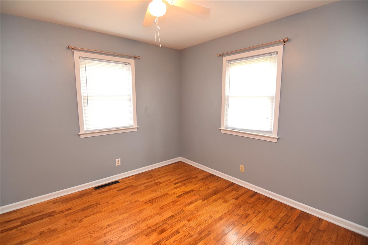 2603 East Ashby Road Midland, MI 48640 - Photo 9 of 15