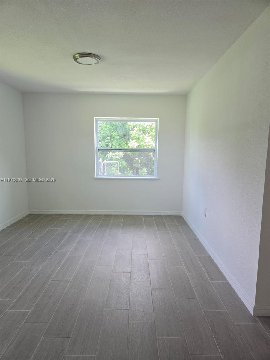 4438 East Riverside Drive Fort Myers, FL 33905 - Photo 6 of 13