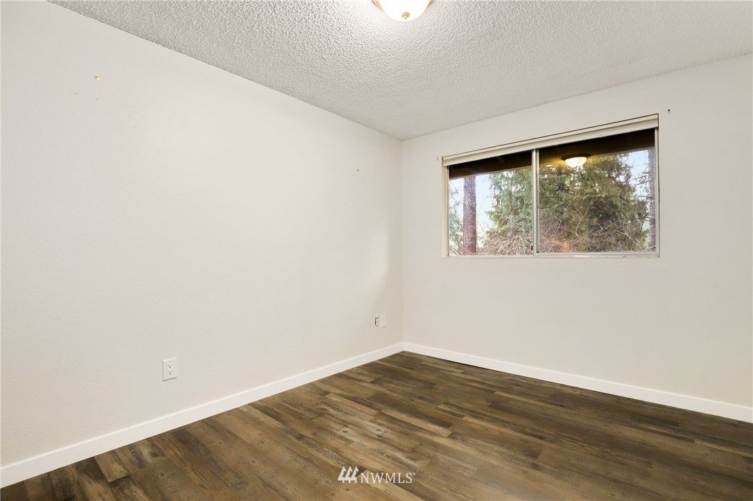 7405 Fairview Road Southwest, Unit 10 Olympia, WA 98512 - Photo 10 of 23 Gallery Image 10