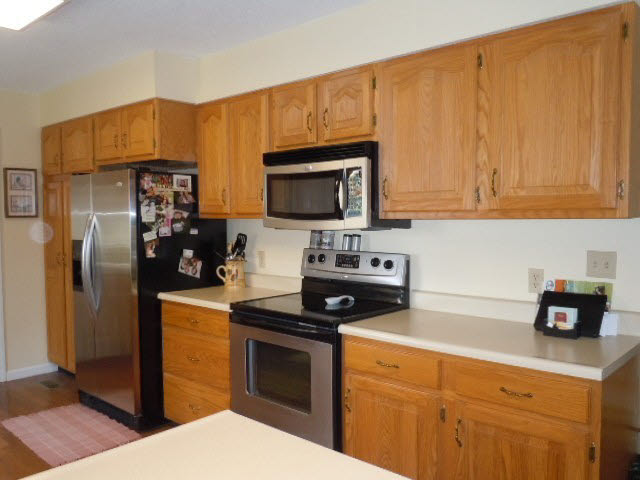 4209 Fox Creek Road Mount Vernon, IL 62864 - Photo 9 of 31 Gallery Image 9