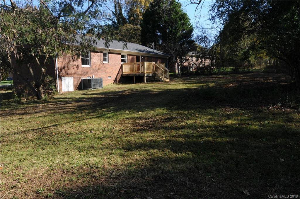 621 Durham Road Stanley, NC 28164 - Photo 5 of 23 Gallery Image 5