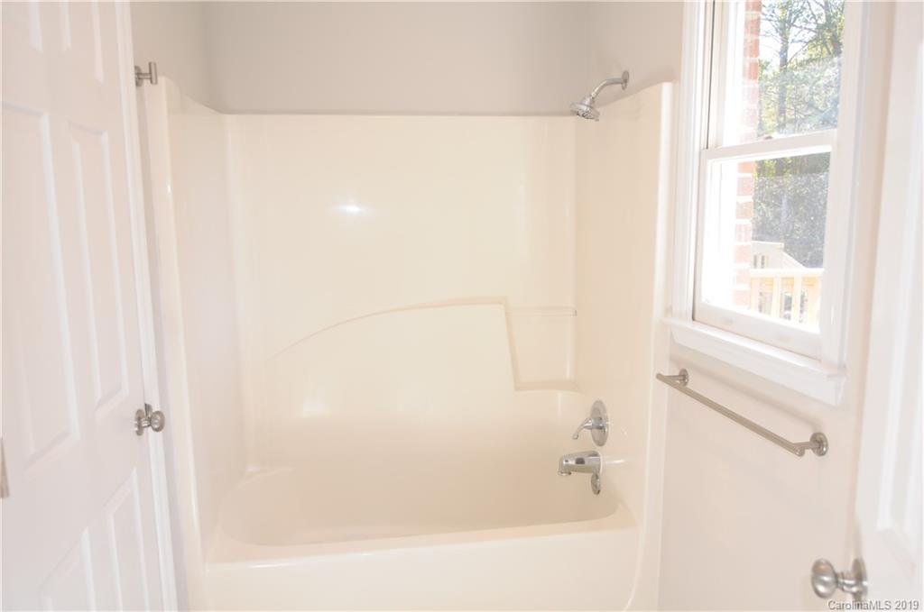 621 Durham Road Stanley, NC 28164 - Photo 9 of 23 Gallery Image 9