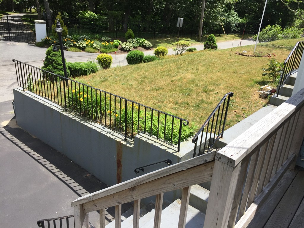 33 Robinwood Road Wareham, MA 02532 - Photo 4 of 13 a view of balcony and patio