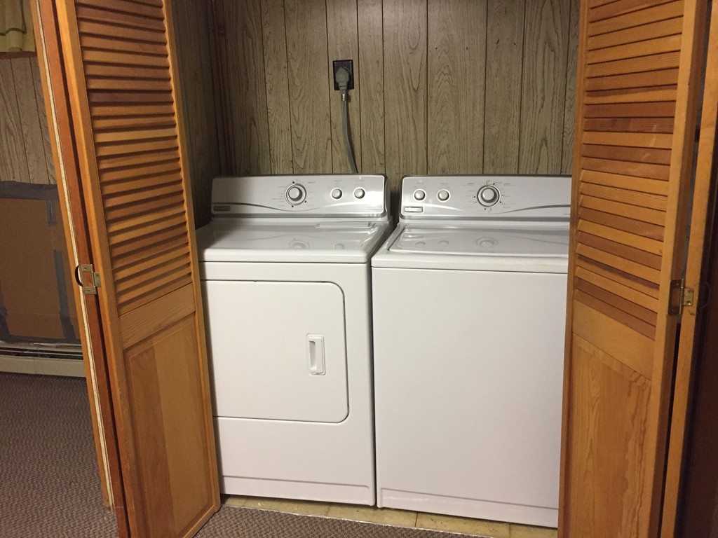 33 Robinwood Road Wareham, MA 02532 - Photo 8 of 13 a utility room with dryer and washer