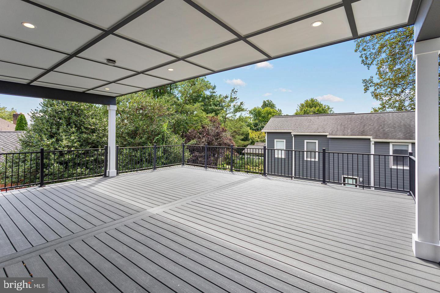 1733 Chain Bridge Road McLean, VA 22101 - Photo 42 of 54