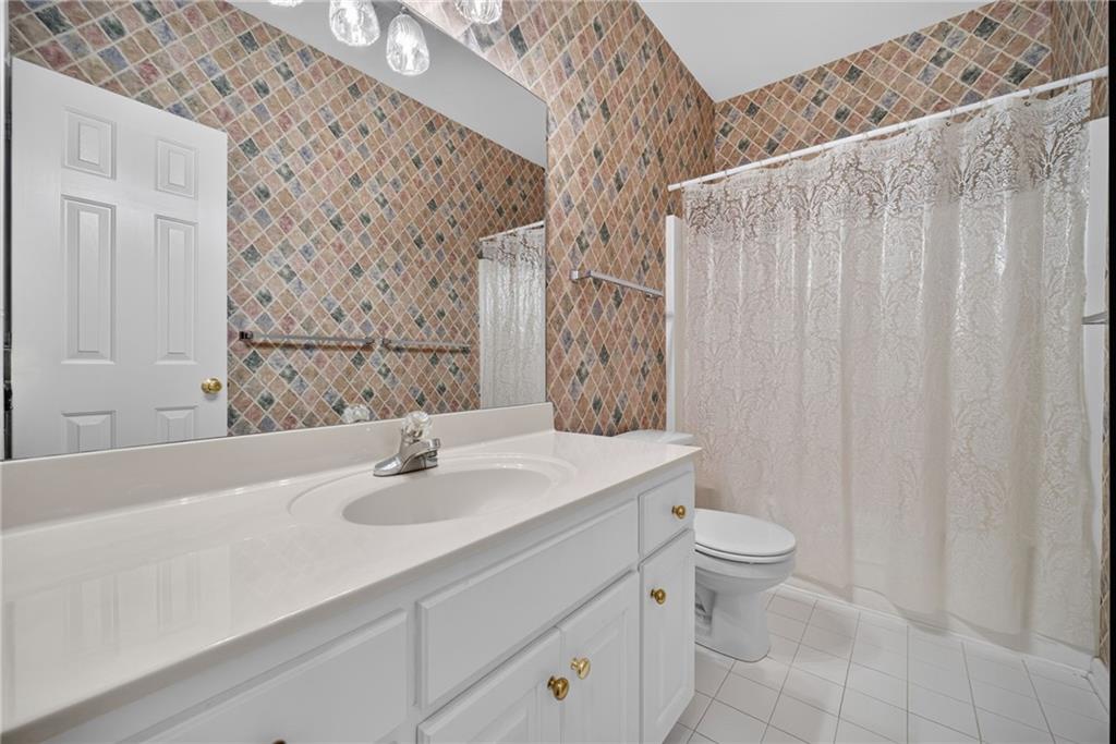 1114 Maple Creek Ridge Loganville, GA 30052 - Photo 28 of 45