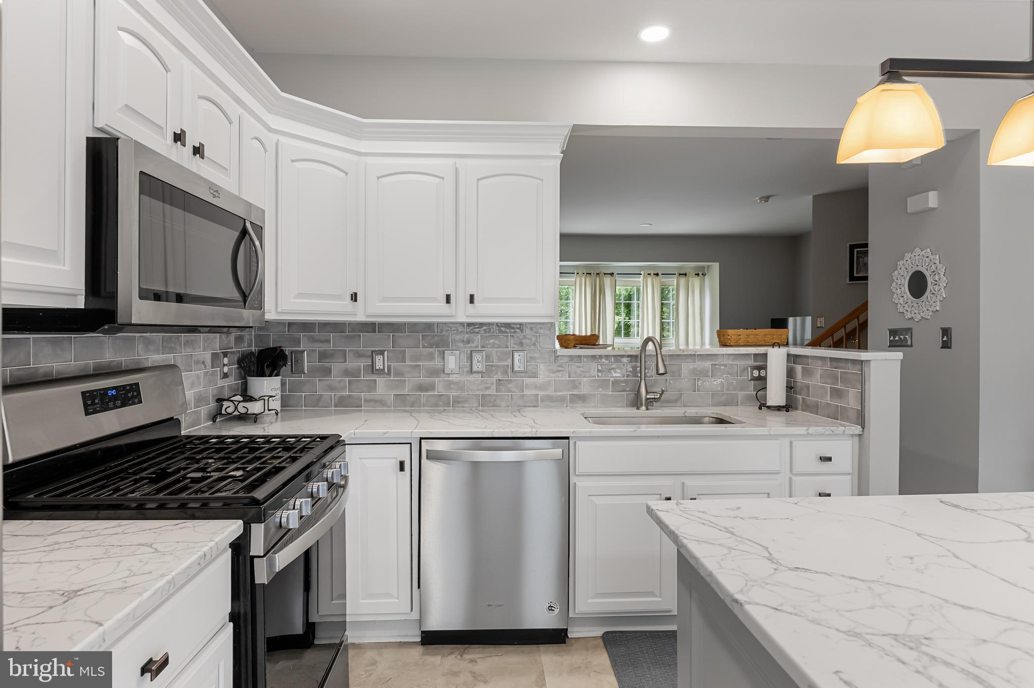 13 Falcon Lane Delanco, NJ 08075 - Photo 12 of 34