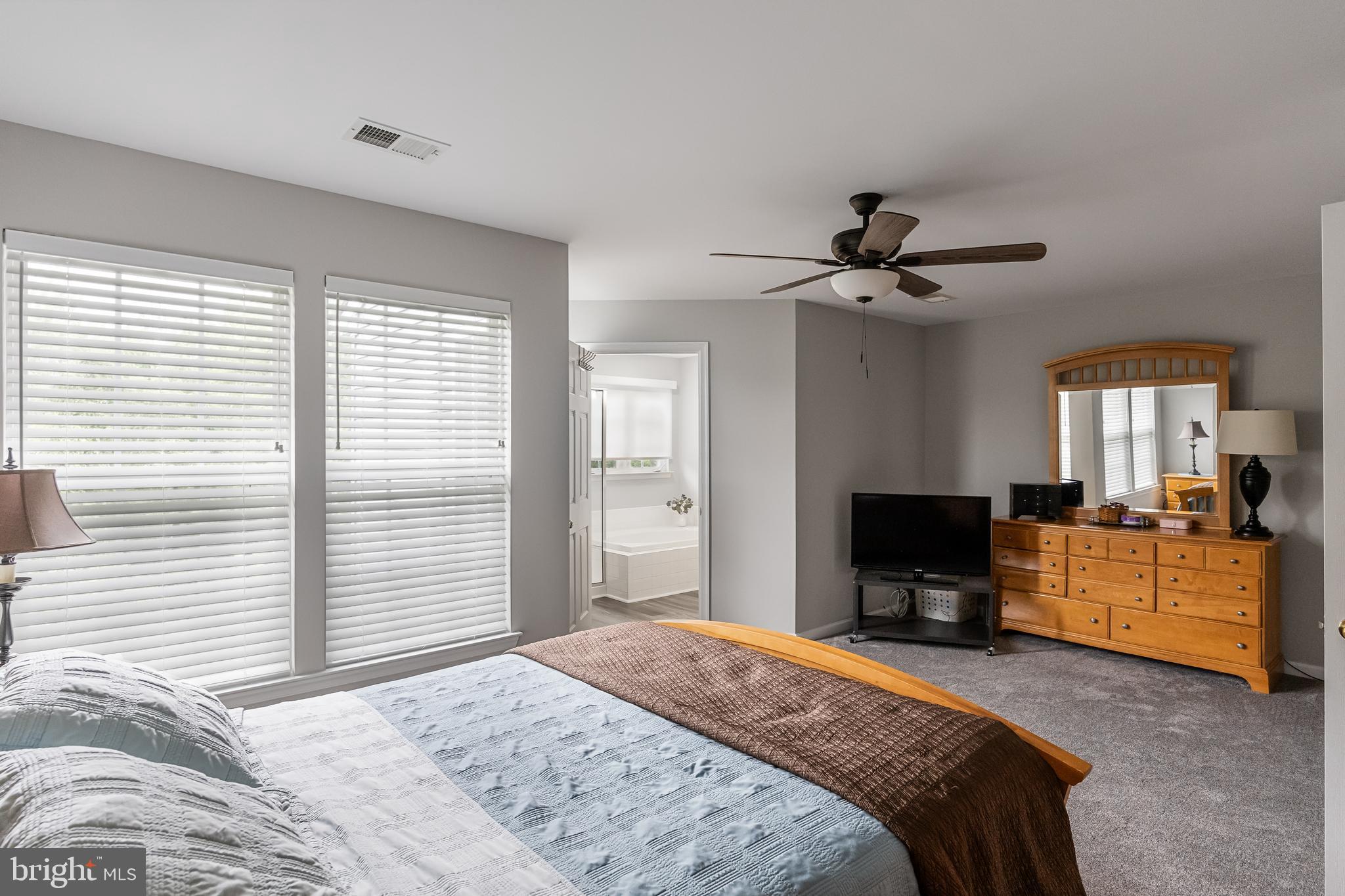 13 Falcon Lane Delanco, NJ 08075 - Photo 22 of 34