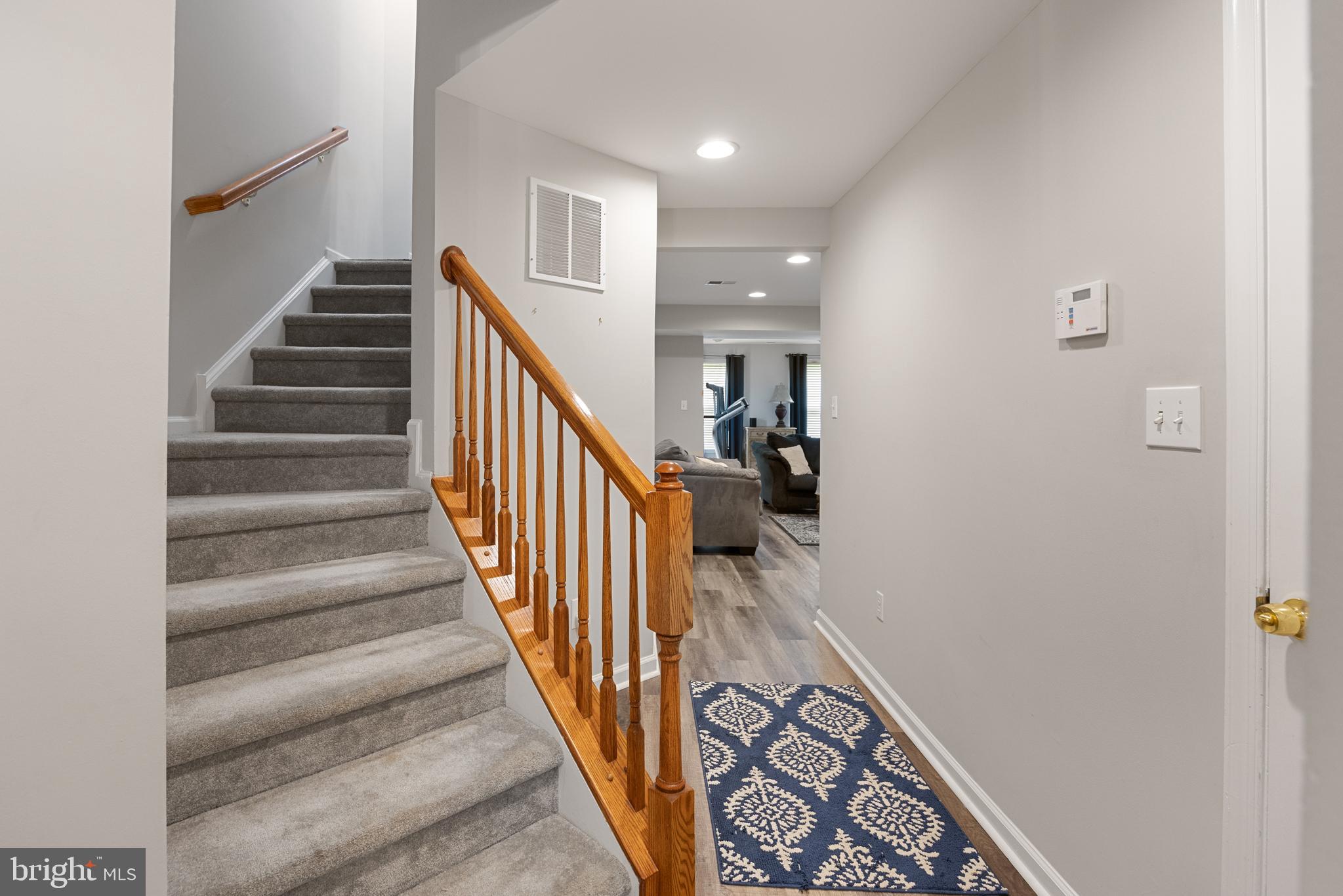 13 Falcon Lane Delanco, NJ 08075 - Photo 5 of 34